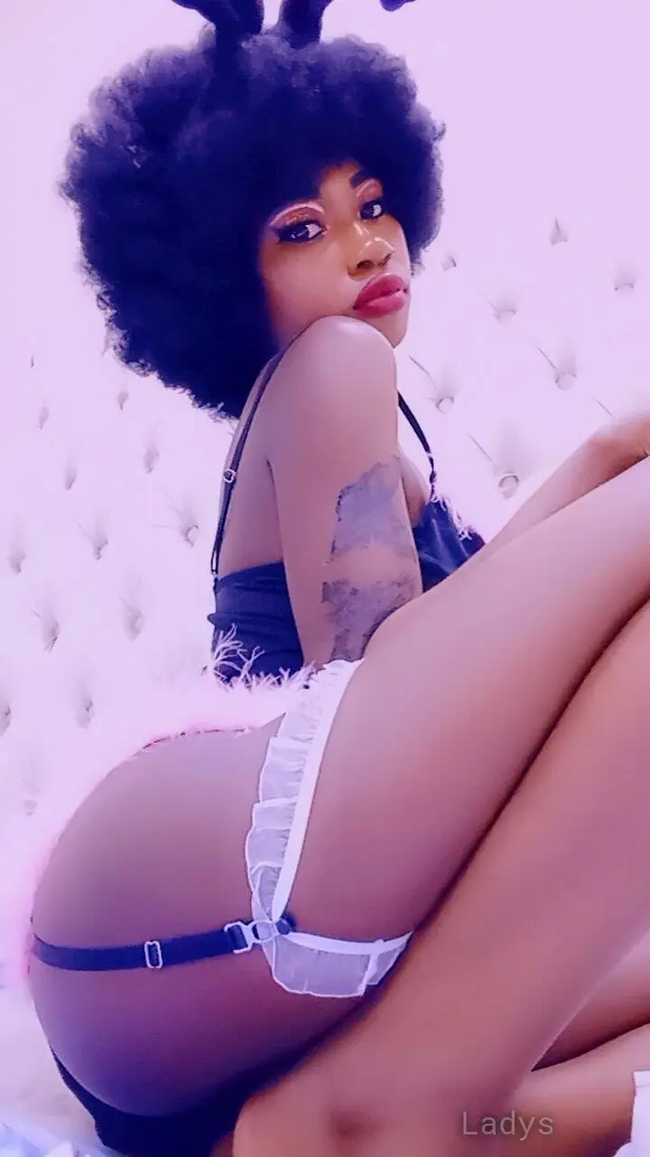 Grace (23) – Call Girl & Independent Escort Service in Muscat - Gallery Photo 2