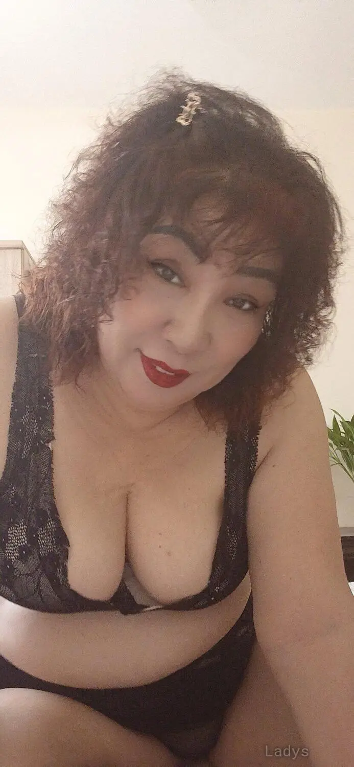 Sha Sha (39) – Call Girl & Independent Escort Service in Muscat - Gallery Photo 4