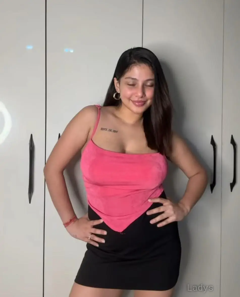 Harshita (24) – Call Girl & Independent Escort Service in Mysore - Gallery Photo 3