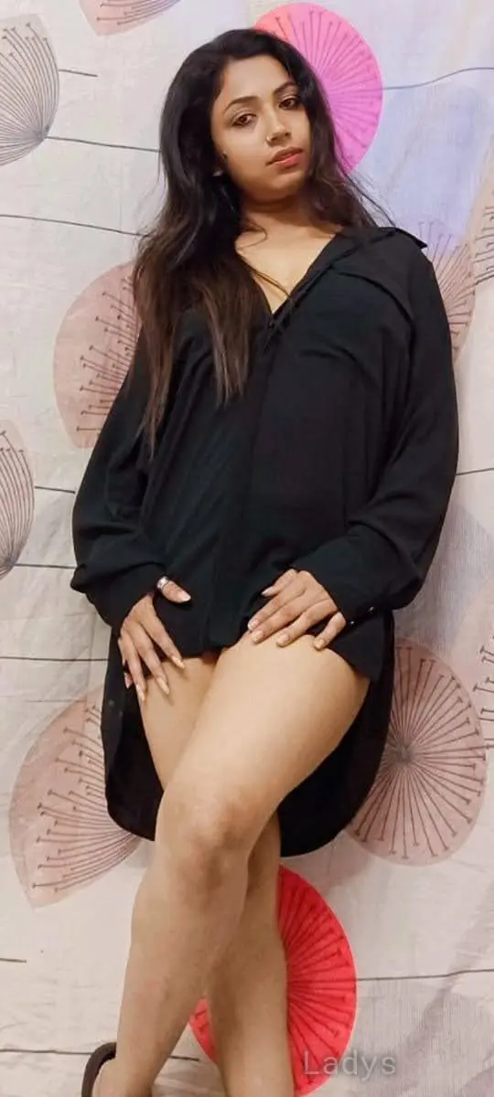 Harshita (20) – Call Girl & Independent Escort Service in Mysore - Gallery Photo 3