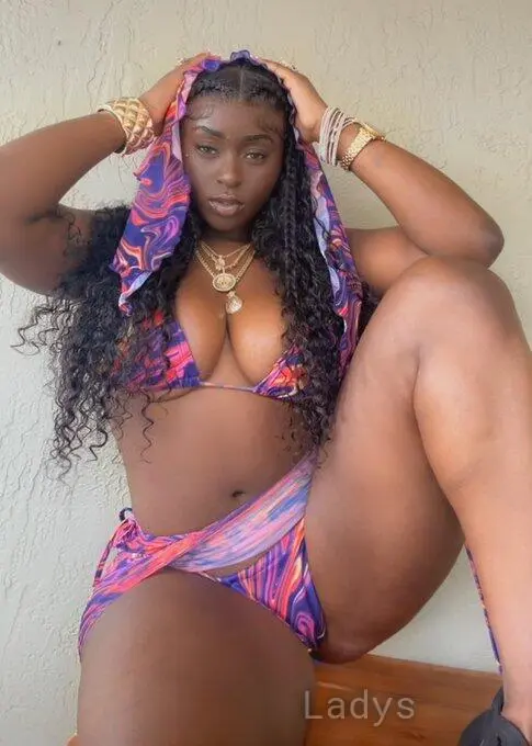 Millie (30) – Call Girl & Independent Escort Service in Naas - Gallery Photo 3