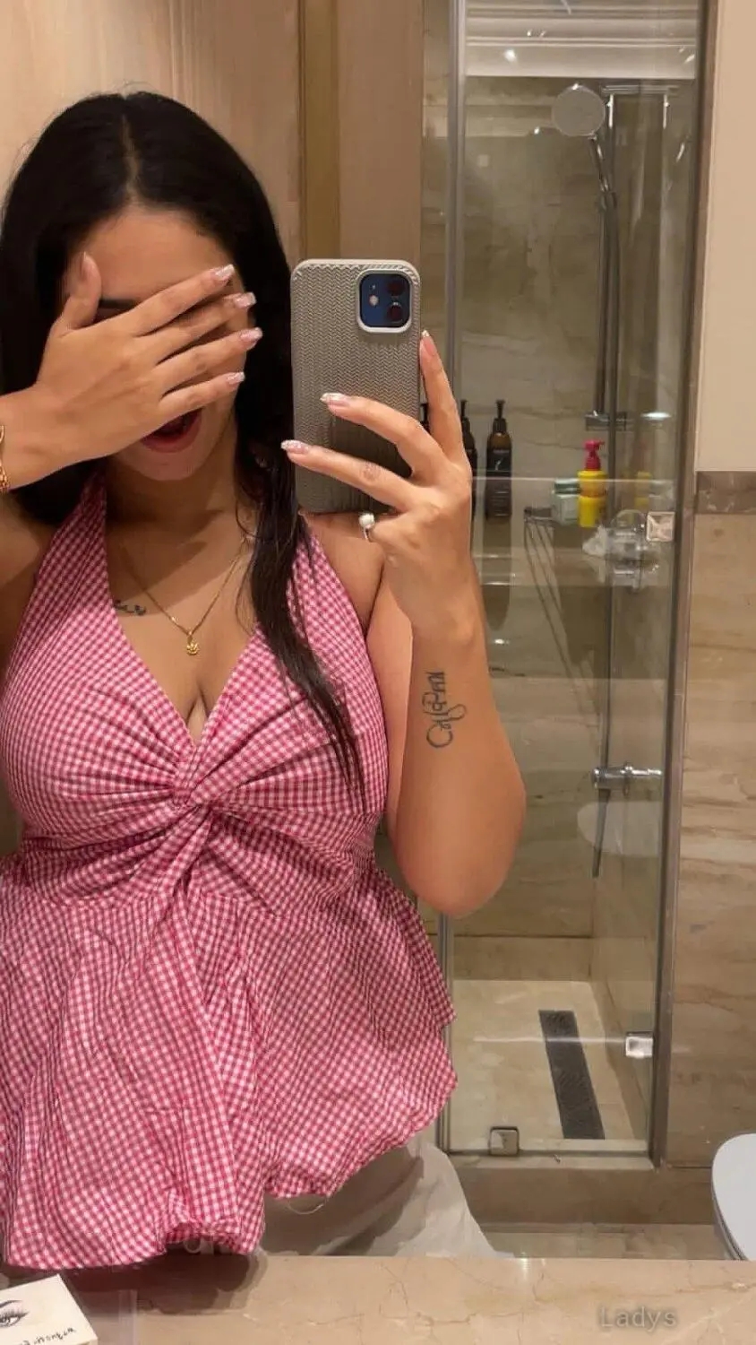 Aditi (27) – Call Girl & Independent Escort Service in Nagpur - Gallery Photo 3