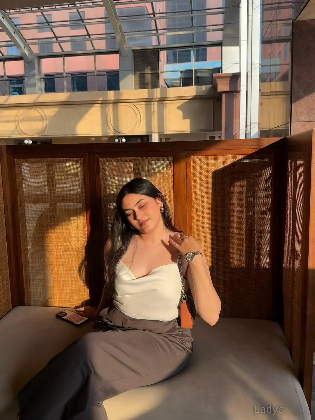 Archita (21) – Call Girl & Independent Escort Service in Nagpur - Gallery Photo 3