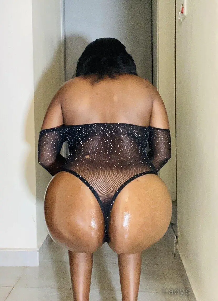 Mercy (25) – Call Girl & Independent Escort Service in Nairobi - Gallery Photo 4