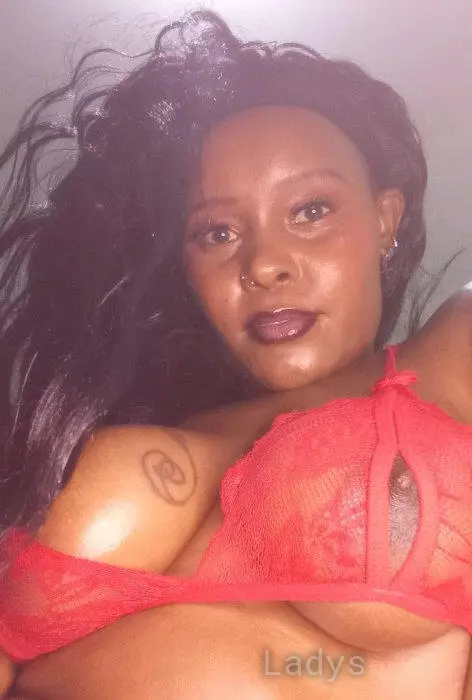 Ivy (26) – Call Girl & Independent Escort Service in Nairobi - Gallery Photo 3