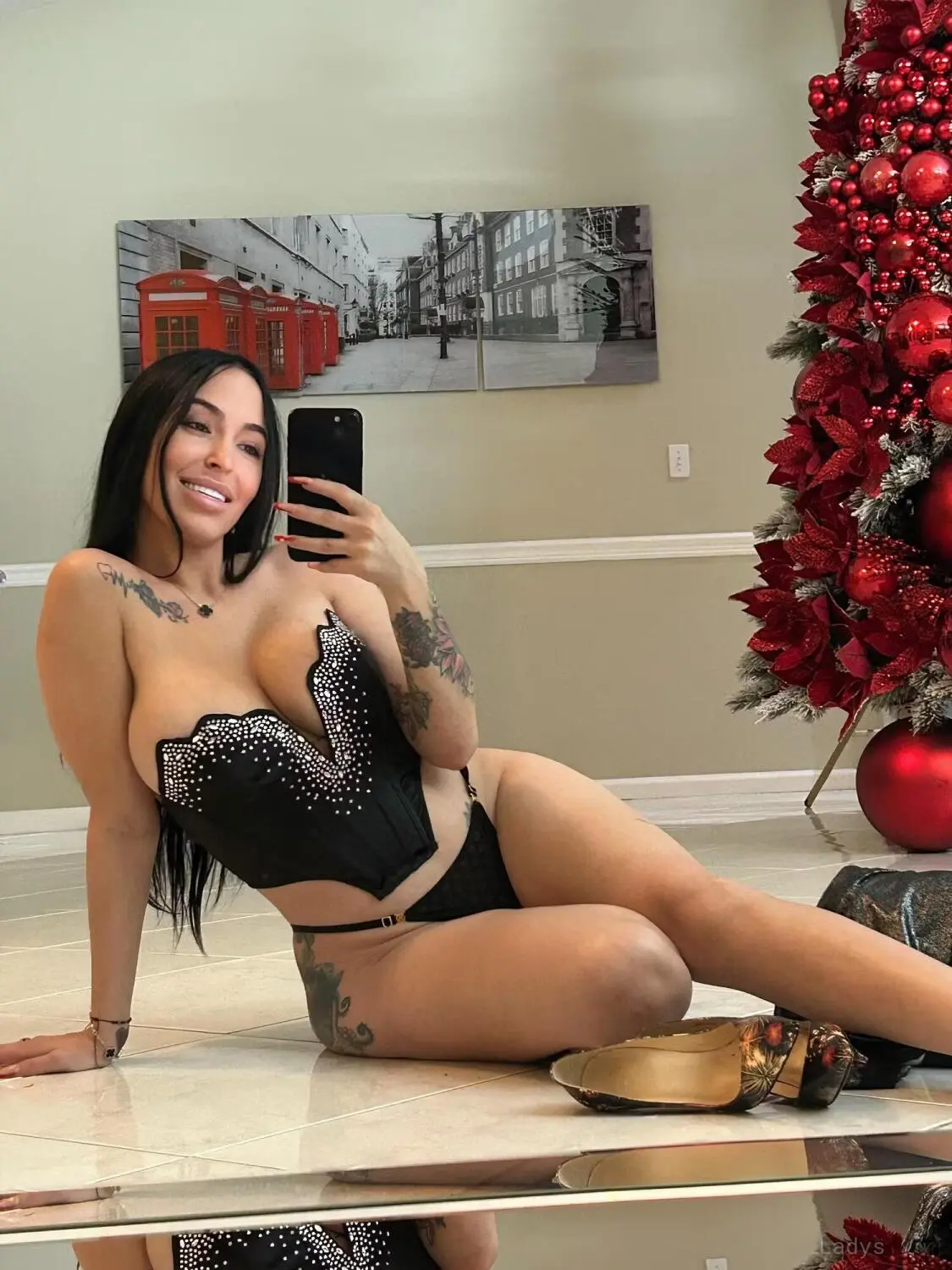 Lorena (26) – Call Girl & Independent Escort Service in Naples - Gallery Photo 4