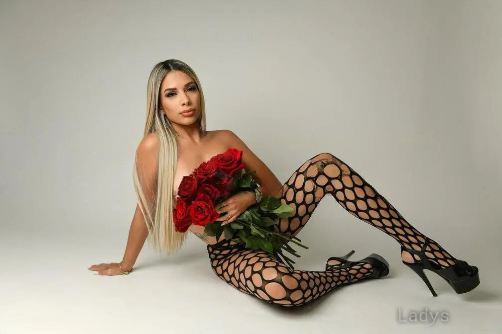 Tokio (21) – Call Girl & Independent Escort Service in Naples - Gallery Photo 3