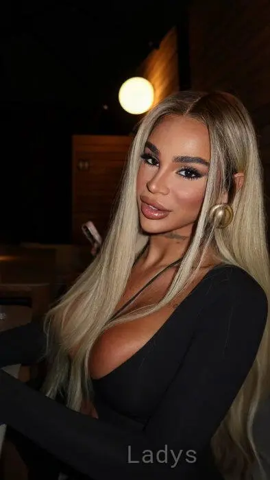 Christina Iacomino (26) – Call Girl & Independent Escort Service in Marano di Napoli - Gallery Photo 2