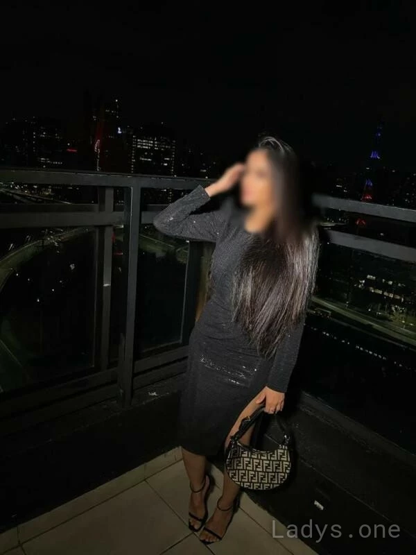 Siham (26) – Call Girl & Independent Escort Service in Narbonne - Gallery Photo 3