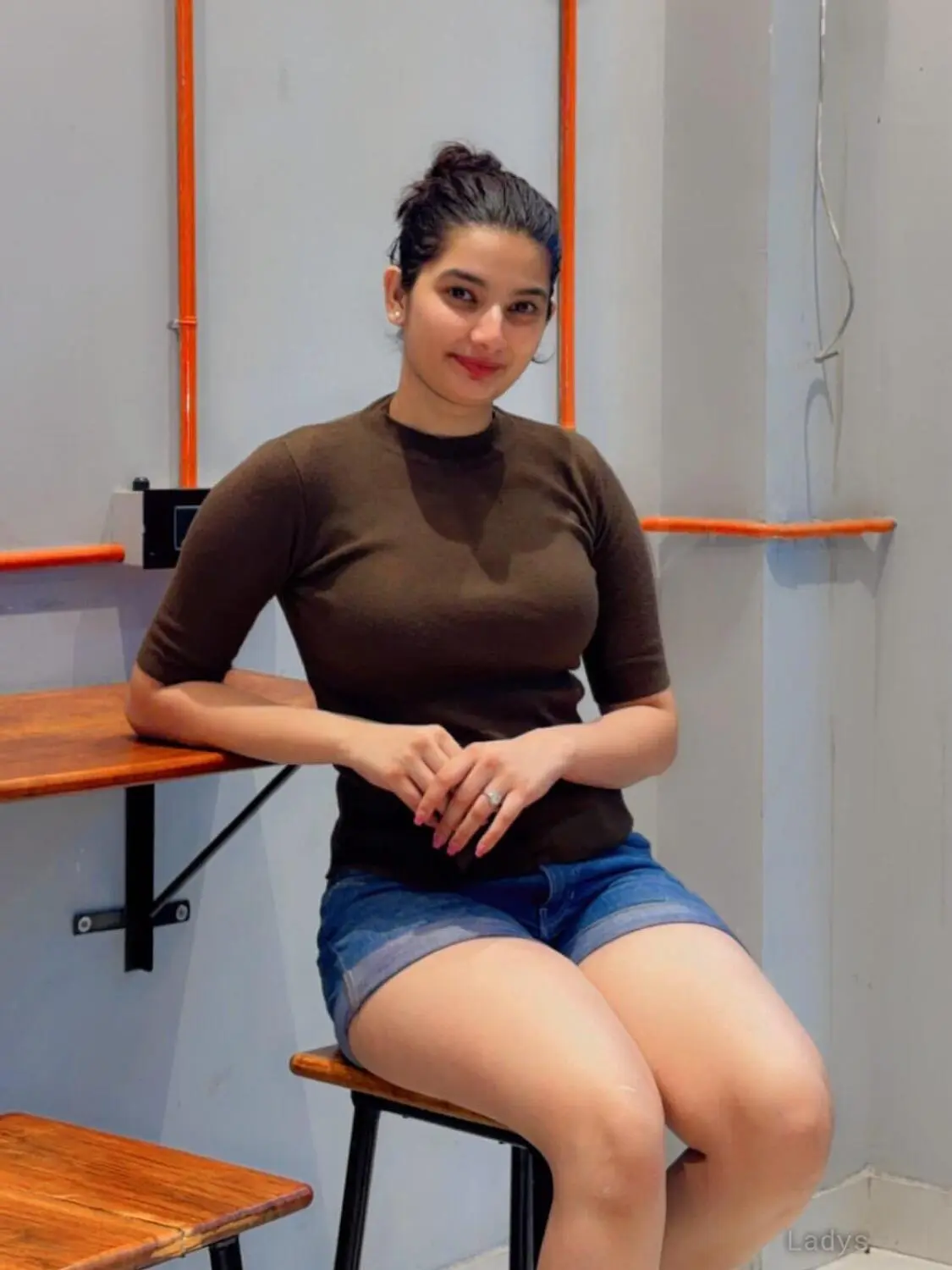 Harshita (22) – Call Girl & Independent Escort Service in Nashik - Gallery Photo 3