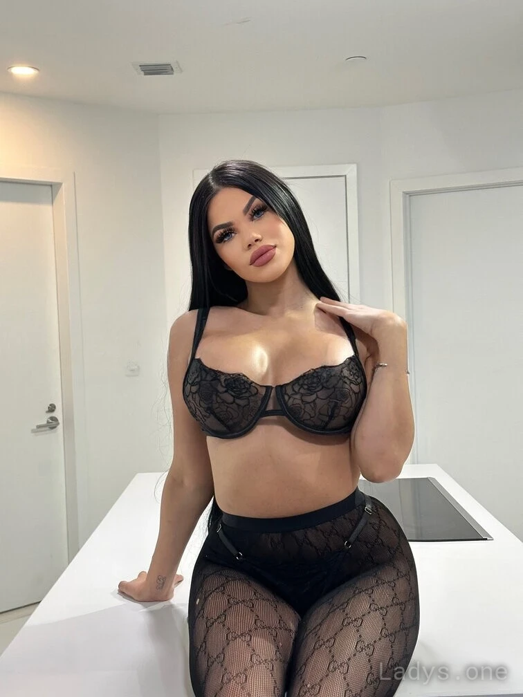 Nicole (24) – Call Girl & Independent Escort Service in Nashua - Gallery Photo 3