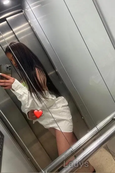 Luisa (21) – Call Girl & Independent Escort Service in Neuchâtel - Gallery Photo 2