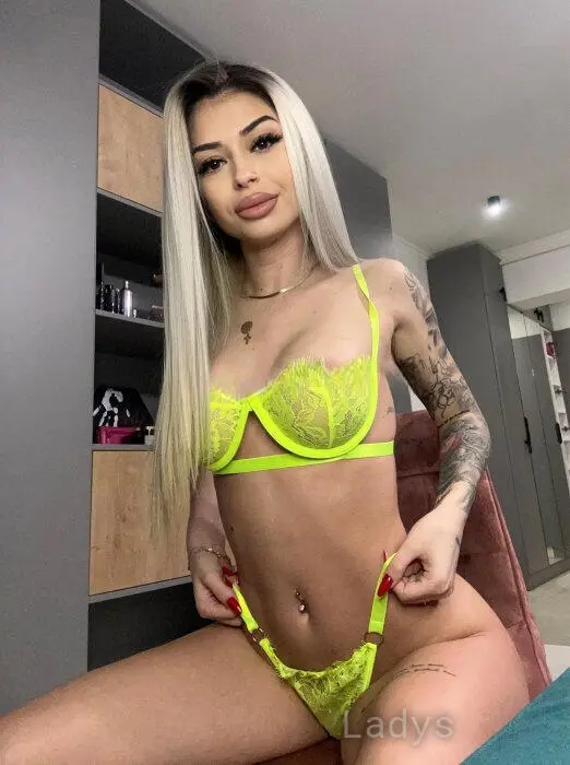 Kaira (27) – Call Girl & Independent Escort Service in Neuchâtel - Gallery Photo 3