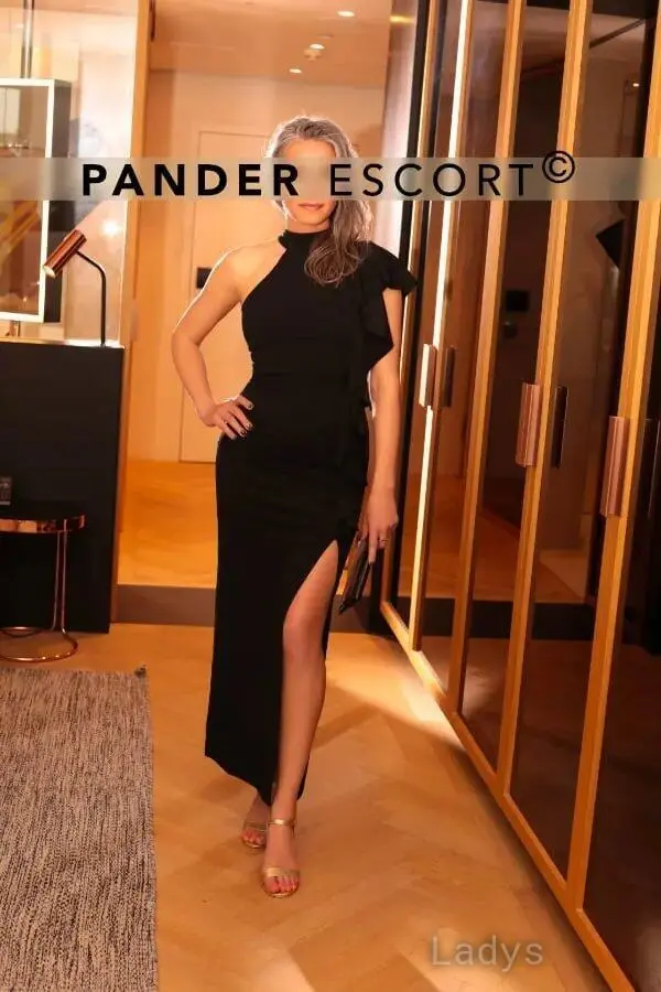 Aura (46) – Call Girl & Independent Escort Service in Neumünster - Gallery Photo 6