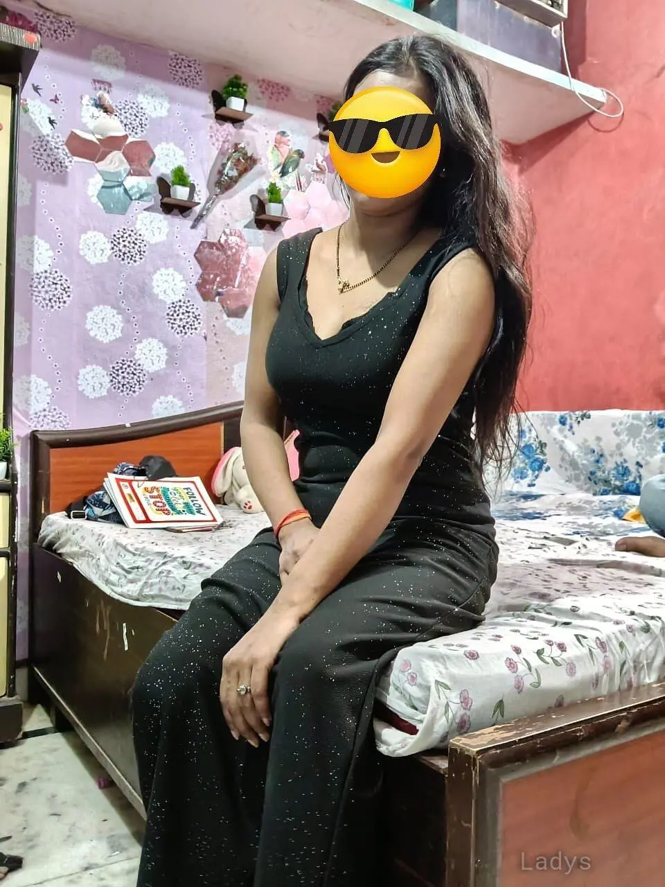 Sneha (26) – Call Girl & Independent Escort Service in Noida - Gallery Photo 4