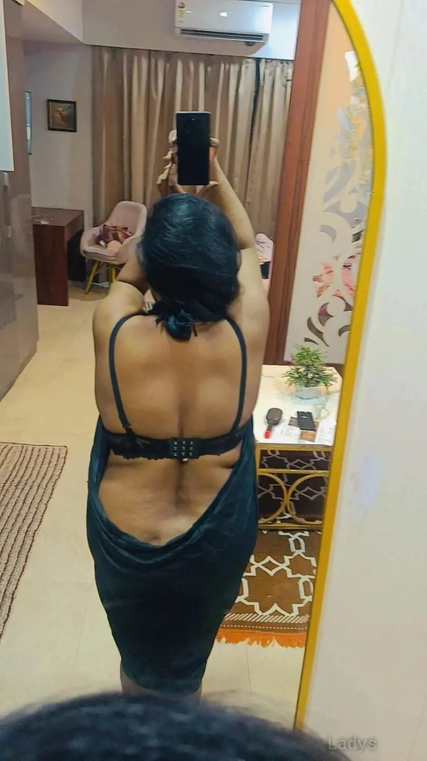 Creamy (23) – Call Girl & Independent Escort Service in Noida - Gallery Photo 3