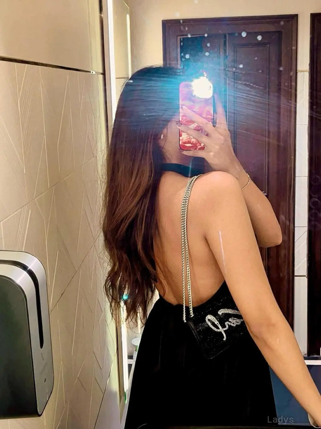 Fay (21) – Call Girl & Independent Escort Service in Noida - Gallery Photo 2