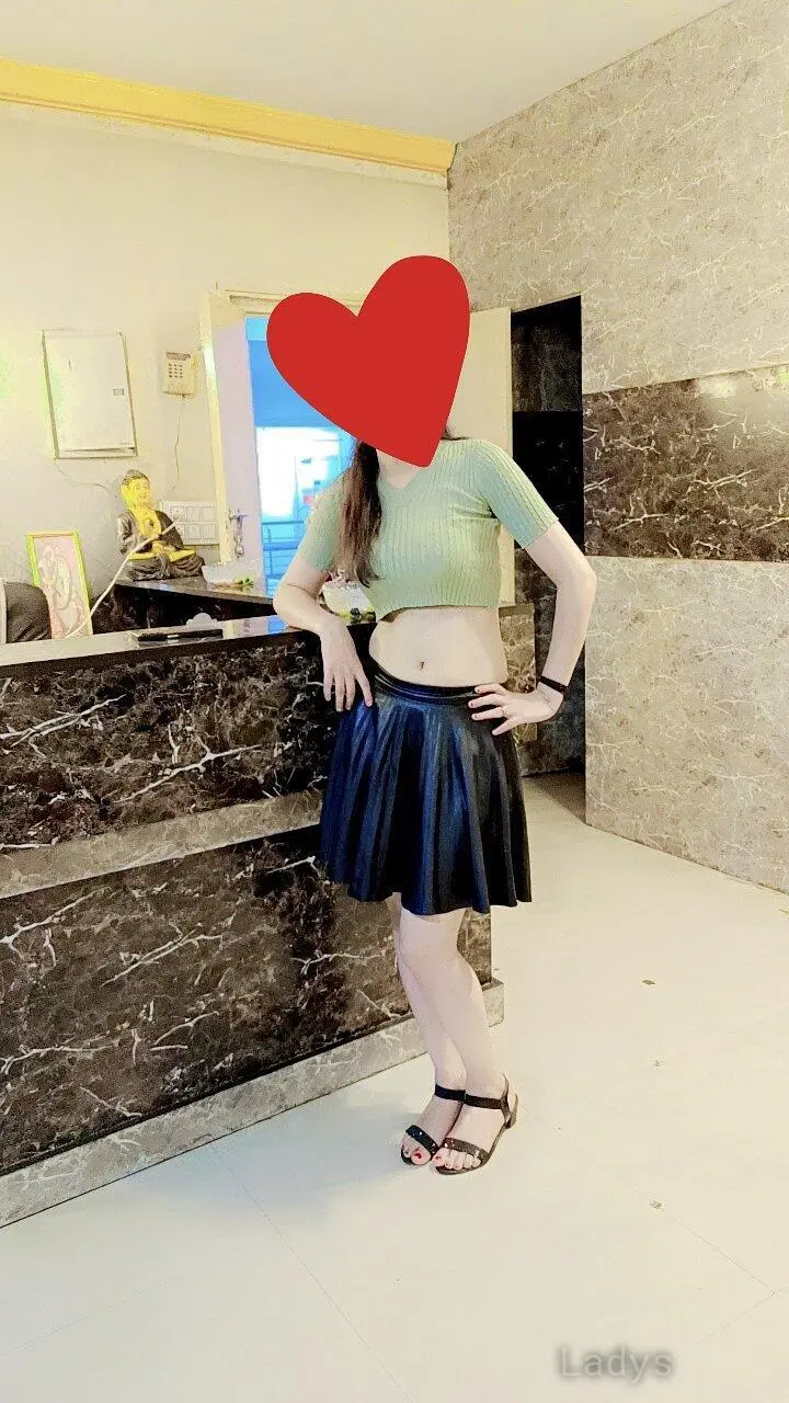 Alia (25) – Call Girl & Independent Escort Service in Noida - Gallery Photo 2