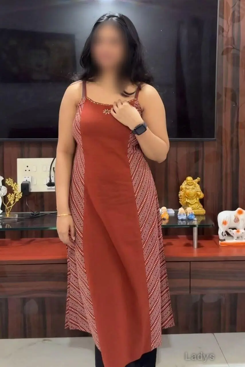 Suchitra (22) – Call Girl & Independent Escort Service in Noida - Gallery Photo 2