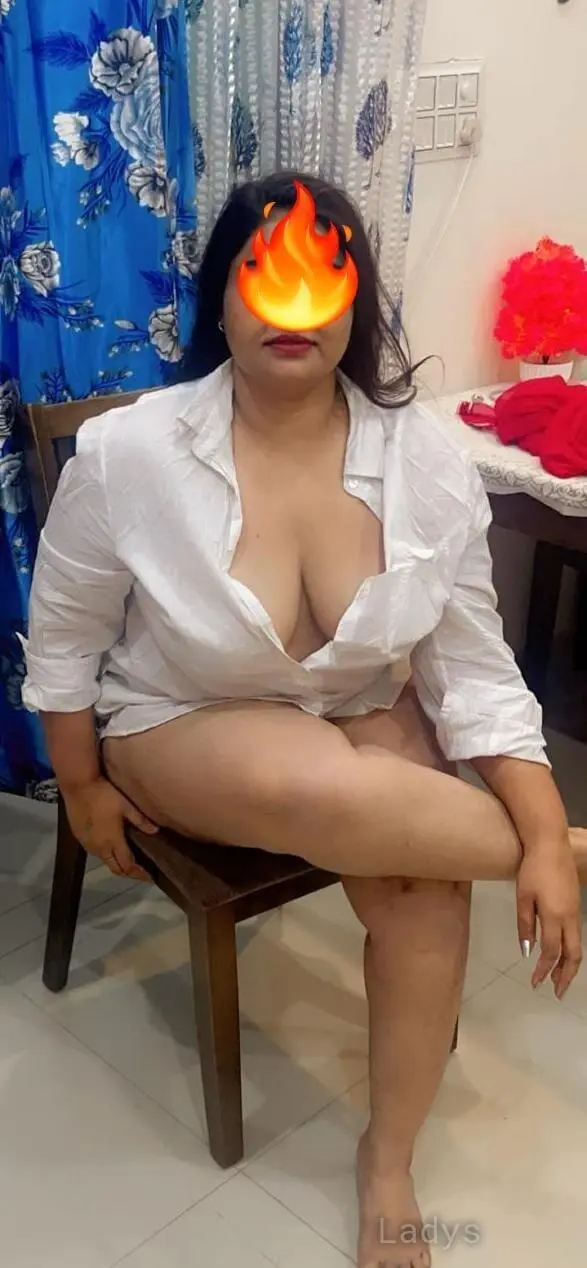 Jiya (26) – Call Girl & Independent Escort Service in Noida - Gallery Photo 2