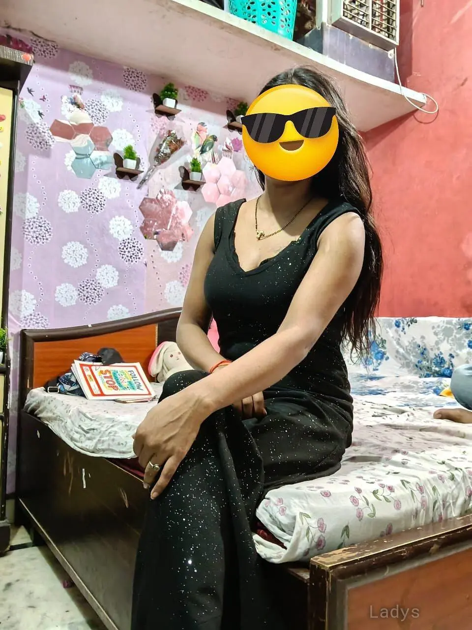 Sneha (26) – Call Girl & Independent Escort Service in Noida - Gallery Photo 5