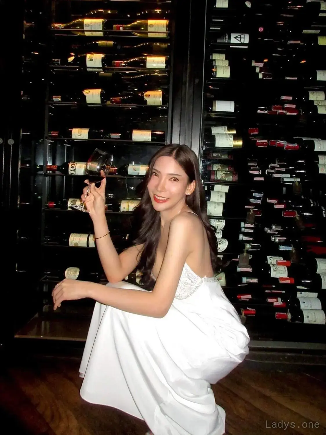 Sundara (24) – Call Girl & Independent Escort Service in Mueang Nonthaburi - Gallery Photo 8