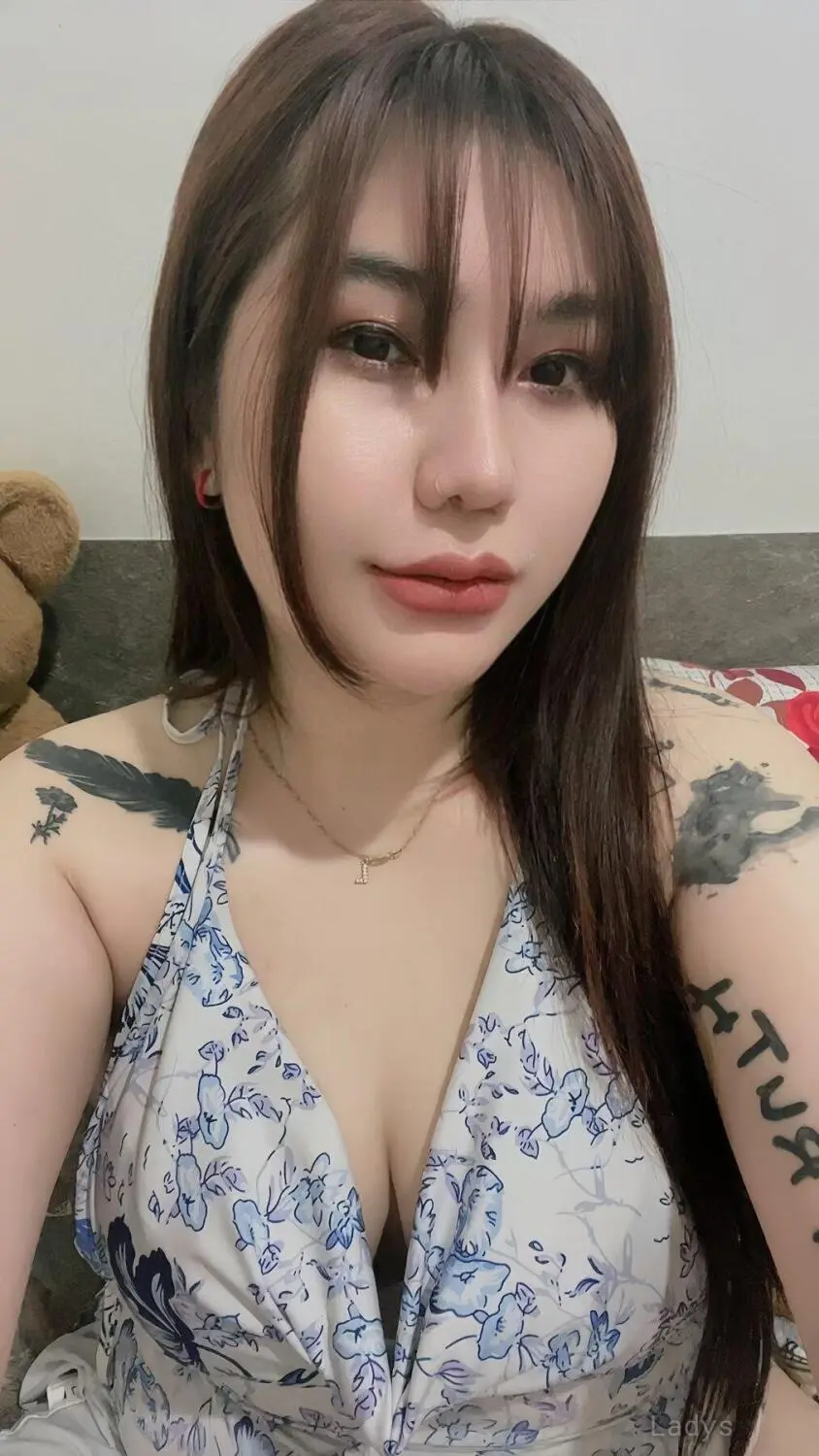 Lily (28) – Call Girl & Independent Escort Service in Mueang Nonthaburi - Gallery Photo 2