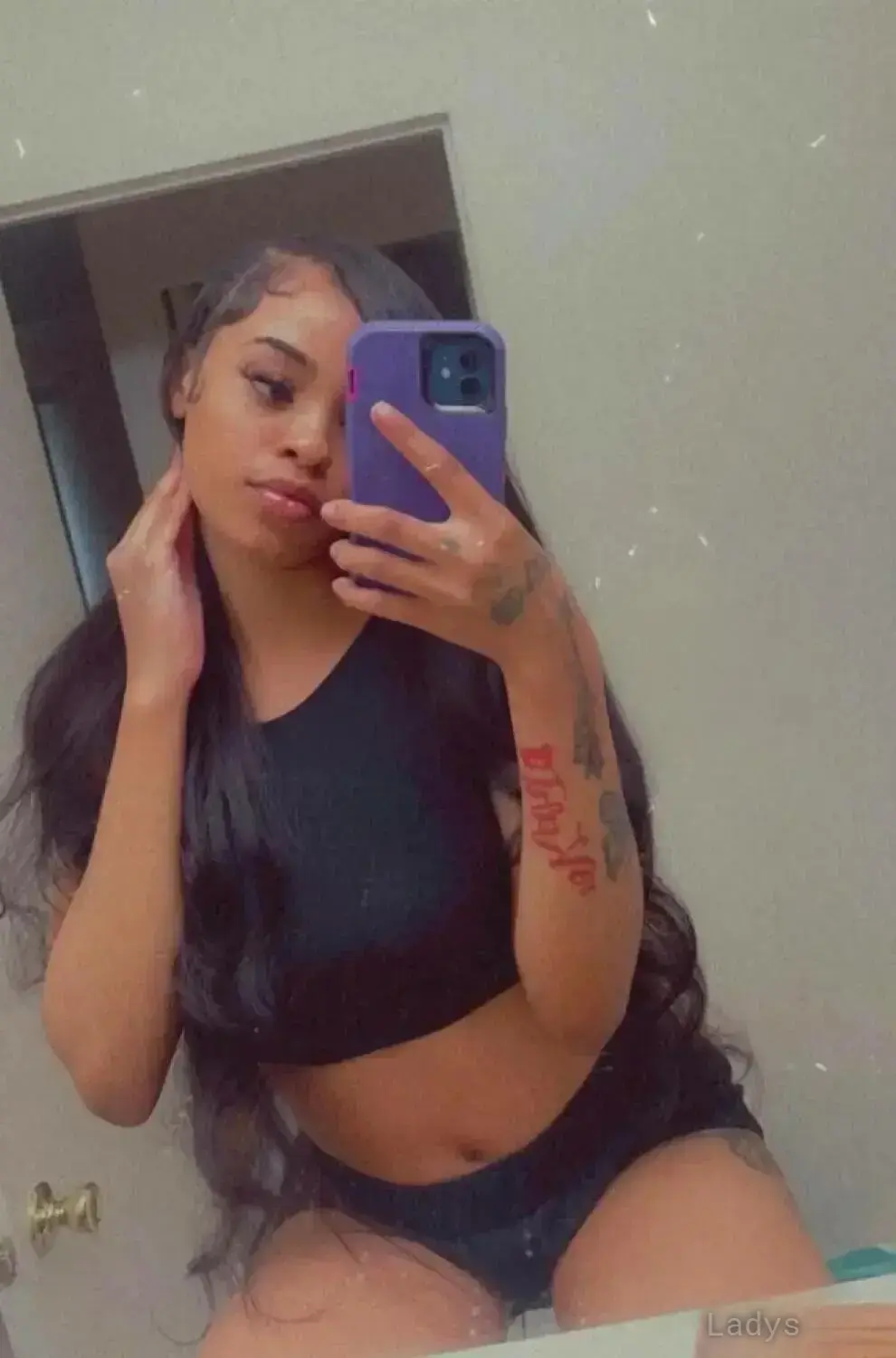 Yello (24) – Call Girl & Independent Escort Service in O'hare - Gallery Photo 3