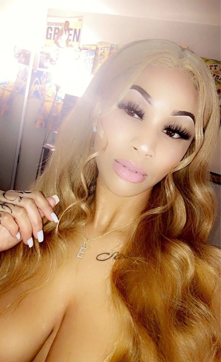 London (20) – Call Girl & Independent Escort Service in Oakland - Gallery Photo 3