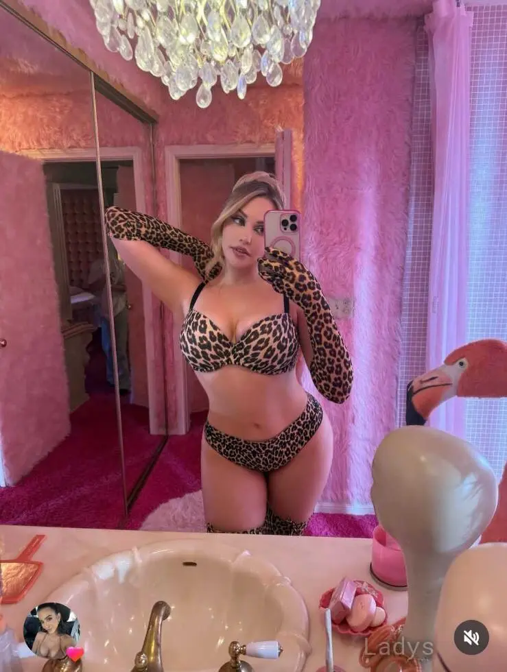 Mia (32) – Call Girl & Independent Escort Service in Oetz - Gallery Photo 2