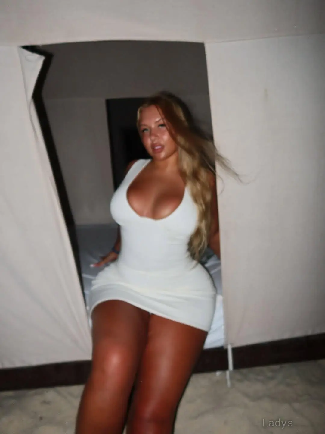 Lena (28) – Call Girl & Independent Escort Service in Opatija - Gallery Photo 4