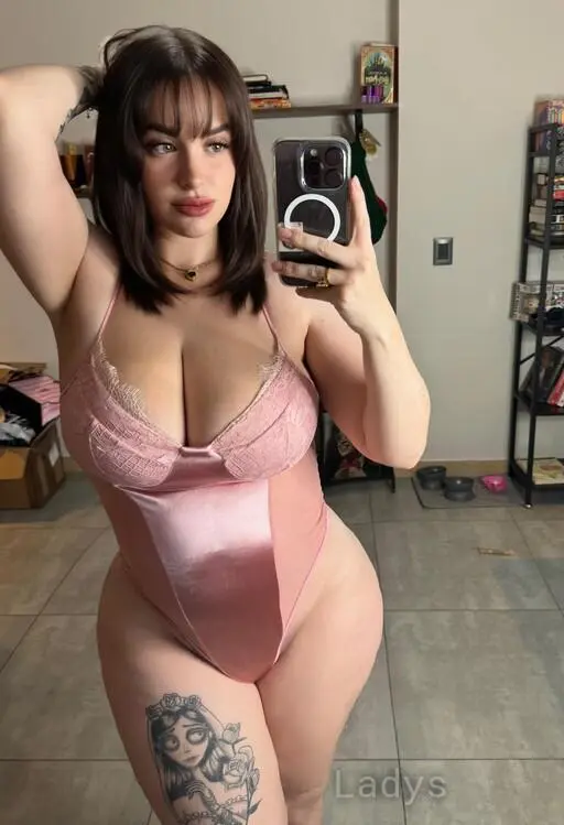 Kylie Jade (26) – Call Girl & Independent Escort Service in Orange County - Gallery Photo 3