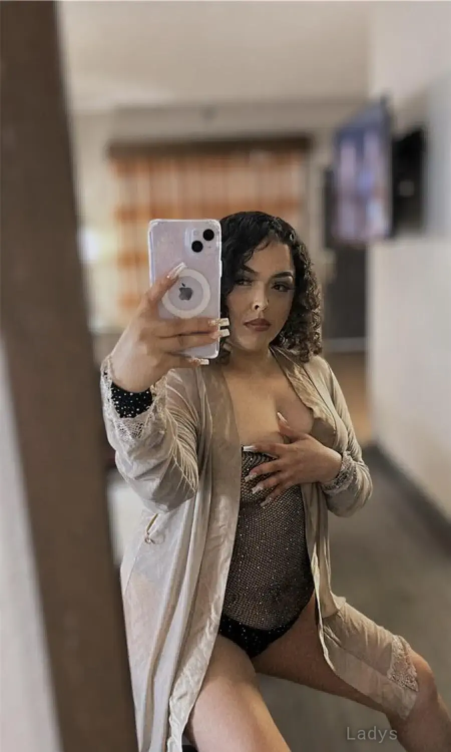 Bella Tha (22) – Call Girl & Independent Escort Service in Orange County - Gallery Photo 4