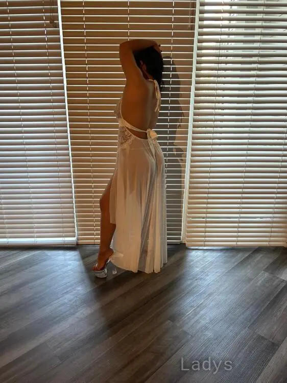 Petite (30) – Call Girl & Independent Escort Service in Orange County - Gallery Photo 3