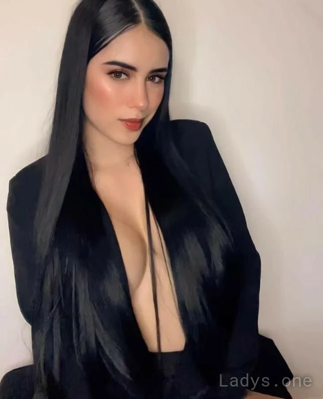 Peligro (25) – Call Girl & Independent Escort Service in Orléans - Gallery Photo 3