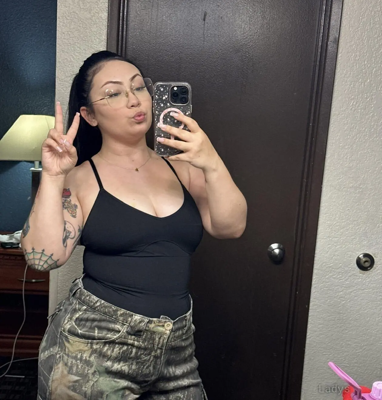 Helen (28) – Call Girl & Independent Escort Service in Oshawa - Gallery Photo 2