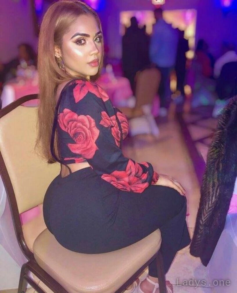 Ariel (26) – Call Girl & Independent Escort Service in Oshkosh - Gallery Photo 3
