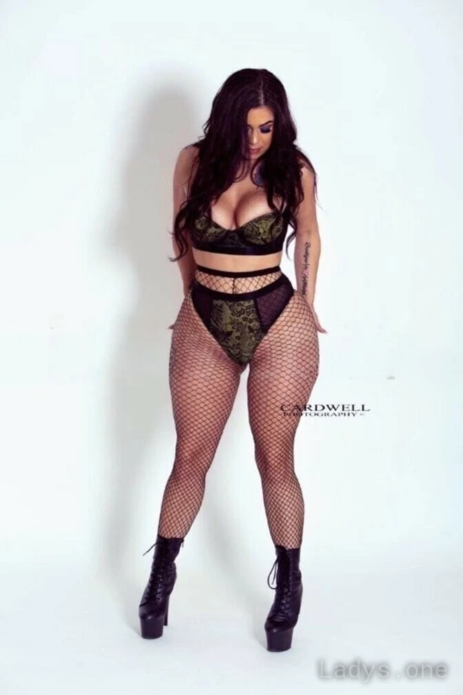 Kasey (26) – Call Girl & Independent Escort Service in Oshkosh - Gallery Photo 4