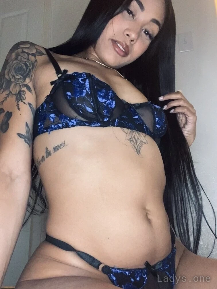 Channel (23) – Call Girl & Independent Escort Service in Oshkosh - Gallery Photo 4