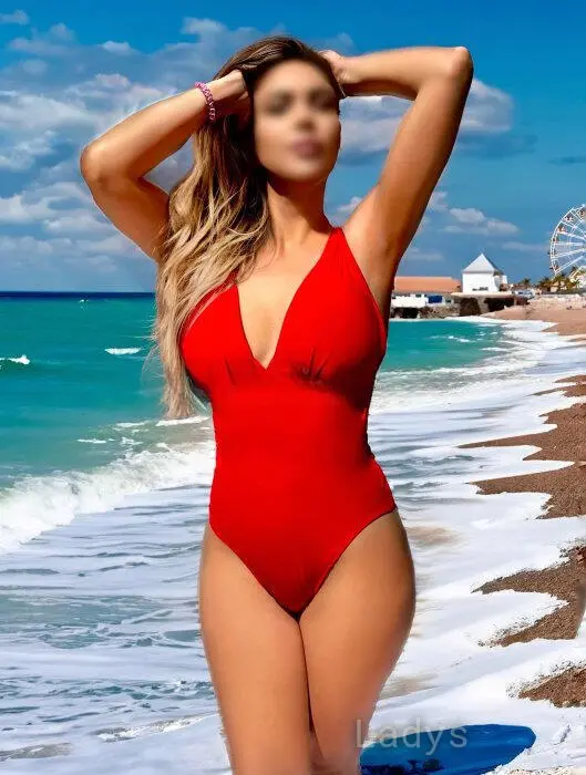 Lucia (27) – Call Girl & Independent Escort Service in Oviedo - Gallery Photo 3