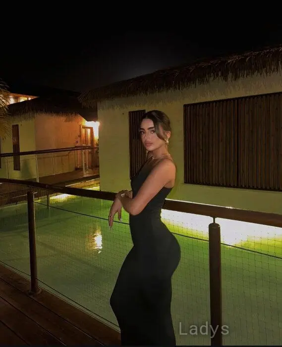 Cristal (23) – Call Girl & Independent Escort Service in Oviedo - Gallery Photo 4
