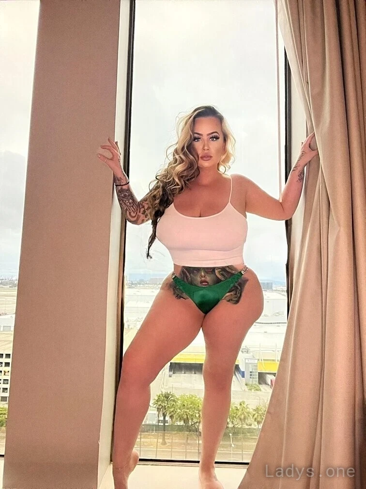 Kendra Kox (28) – Call Girl & Independent Escort Service in Oxnard - Gallery Photo 3