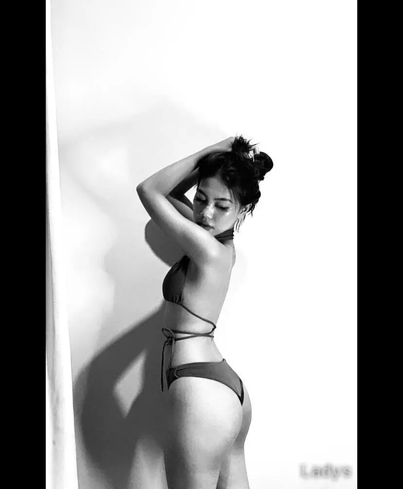 Salwa (22) – Call Girl & Independent Escort Service in Padang - Gallery Photo 6