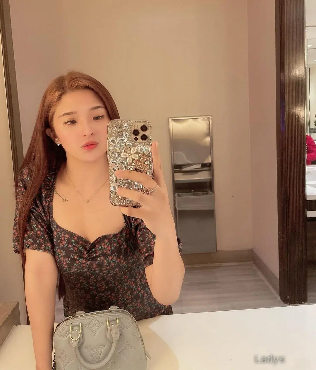 Saskia (24) – Call Girl & Independent Escort Service in Palembang - Gallery Photo 4