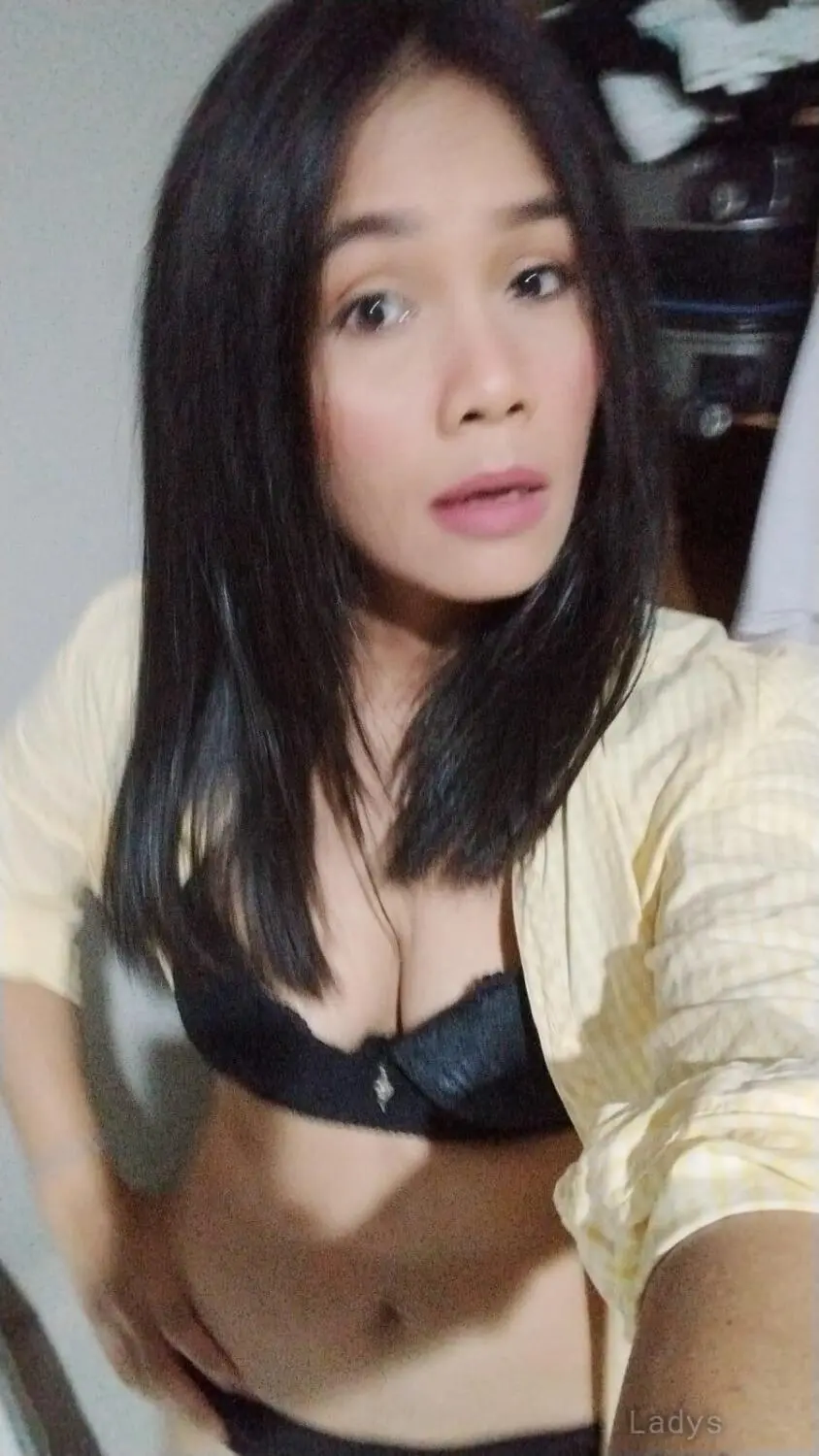 Lani (28) – Call Girl & Independent Escort Service in Palembang - Gallery Photo 4