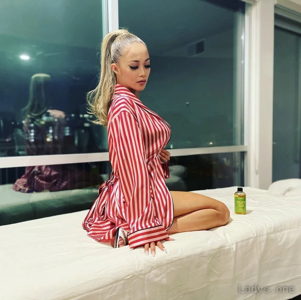 Susan (25) – Call Girl & Independent Escort Service in Palmdale - Gallery Photo 3