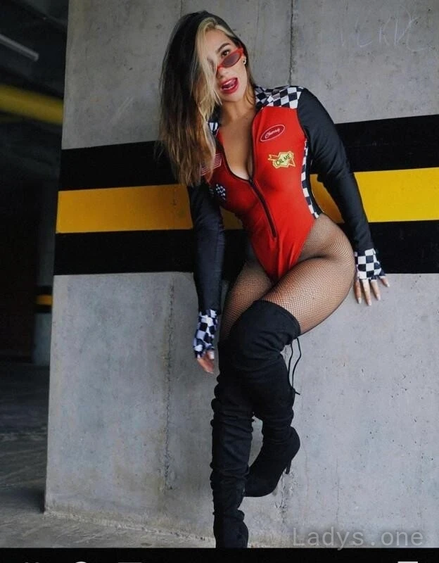 Cristhina (24) – Call Girl & Independent Escort Service in Pantin - Gallery Photo 5