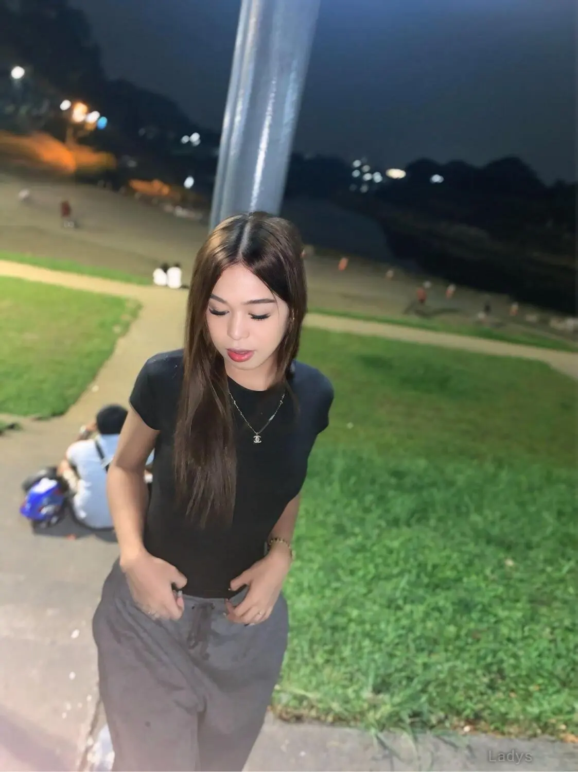 Kim (19) – Call Girl & Independent Escort Service in Paranaque City - Gallery Photo 3