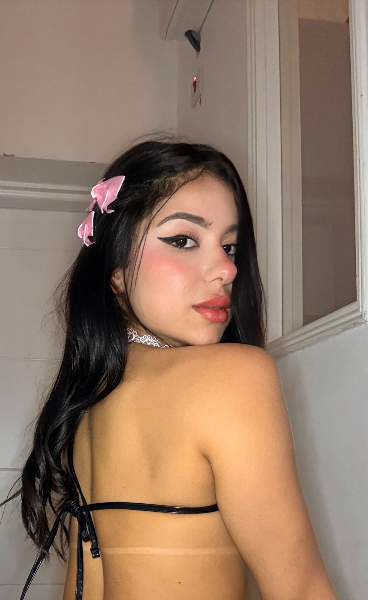Maria (18) – Call Girl & Independent Escort Service in Paris - Gallery Photo 3