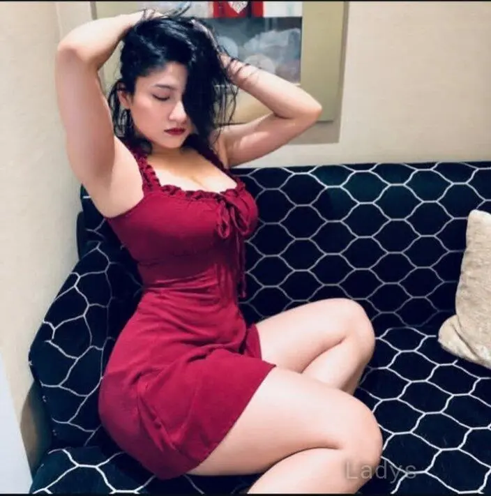 Shivani (23) – Call Girl & Independent Escort Service in Paris - Gallery Photo 3